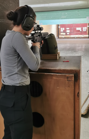 Sporting gun experience under supervised range conditions